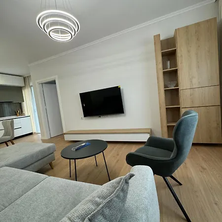 Apartment Family 01 *