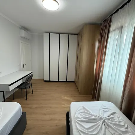 Apartment Family 01
